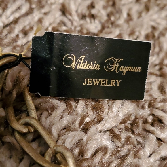 Viktoria Hayman necklace and bracelet - Picture 5 of 6